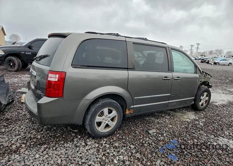 2010 Dodge Grand Caravan Sxt z USA, uszkodzony, nr VIN 2D4RN5D11AR369288